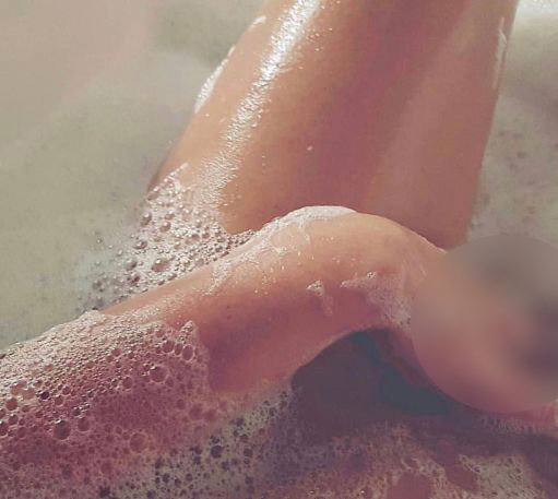 Servizi virtuali Pavia: VENGA CON ME SONO UNA RAGAZZA DOLCE, ESTROVERSO CON TETTE PERFETTE PRONTO PER TE