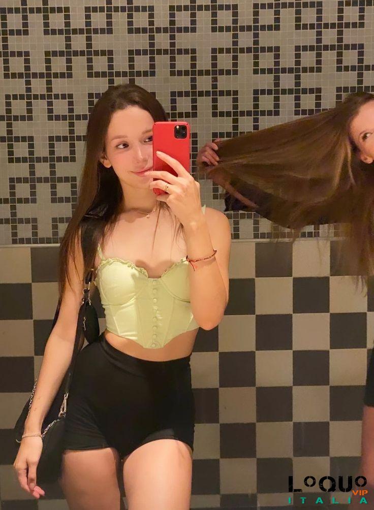 Escort Milano (Milan): Bella ragazza disponibile per appuntamenti sessuali.